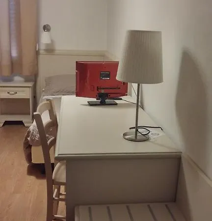 Ariston 호텔 피옴비노