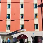 Ariston Hotel