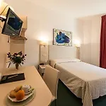 Ariston Hotel