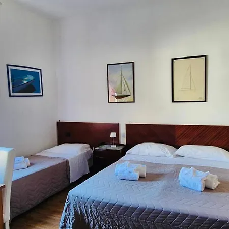 Ariston Hotel