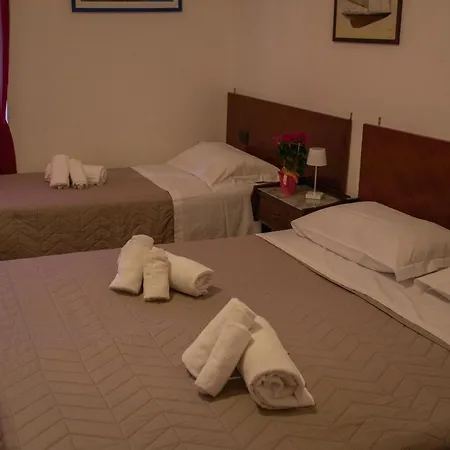 Ariston Hotel