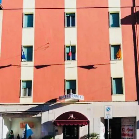 Ariston Hotel