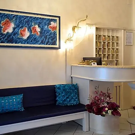 Ariston Hotel