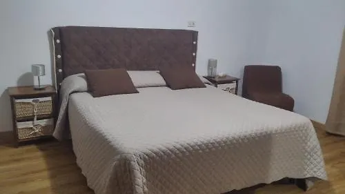 Ariston فندق 2*