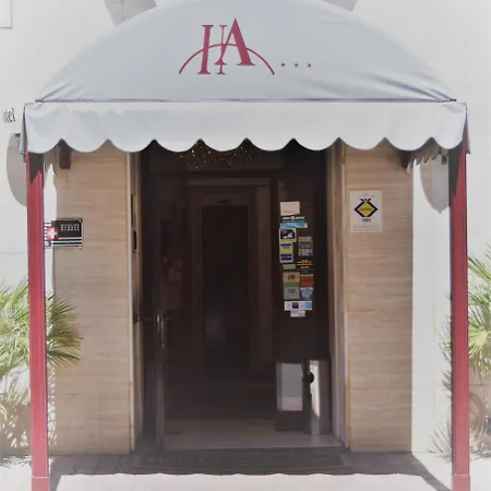 Ariston فندق بيومبينوا